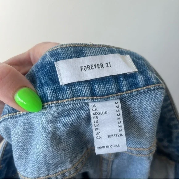 Forever 21 Embroidered Yin Yang Denim Shorts M - Picture 8 of 10